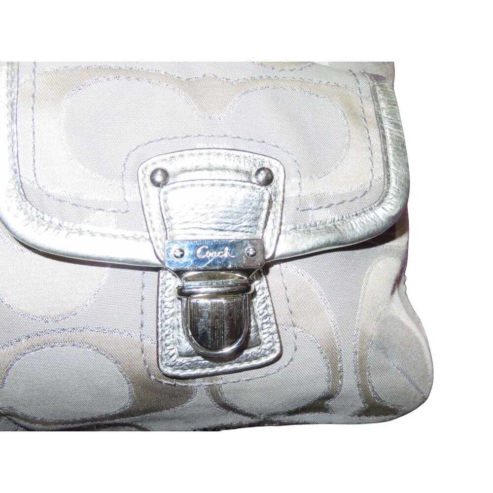 Coach 2012 Poppy Grey & Silver Metallic Signature Hippie Jacquard Bag Pushlock - Picture 12 of 14